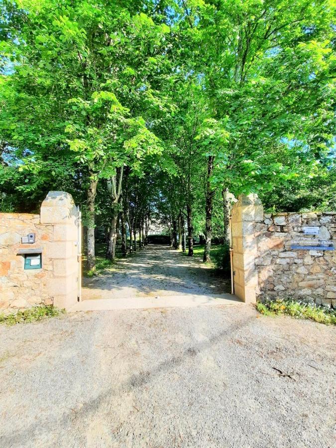 Domaine Du Plessis Grimaud Bed & Breakfast Saint-Viaud Екстериор снимка