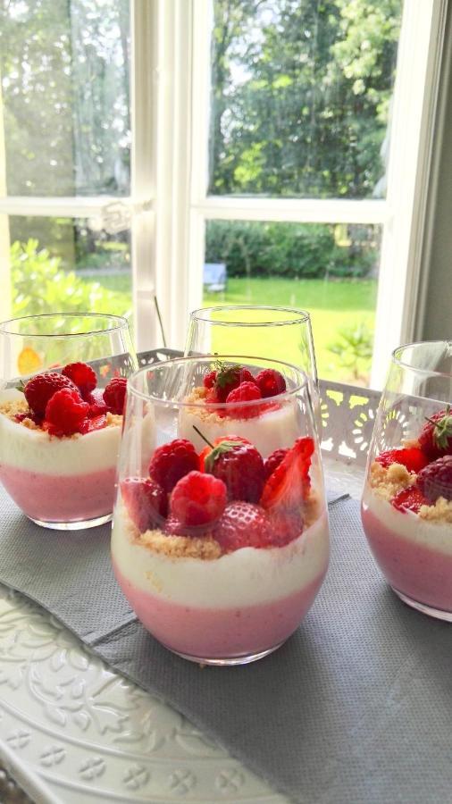 Domaine Du Plessis Grimaud Bed & Breakfast Saint-Viaud Екстериор снимка